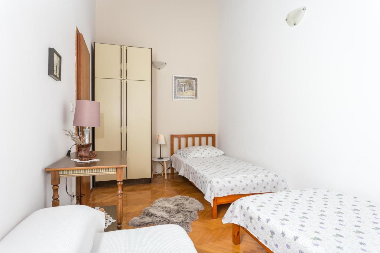 Apartment Mirca 732B Buitenkant foto